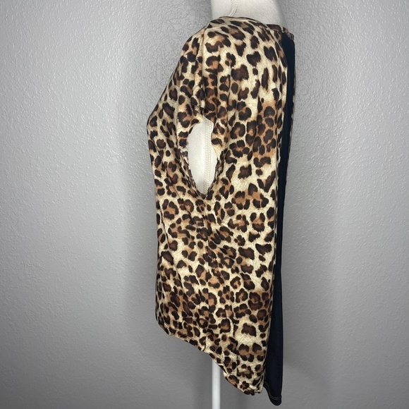 Animal print top with black sheer piece on back - Picture 5 of 7